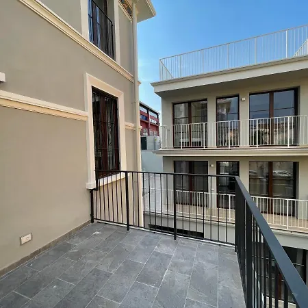 Villa Liberty In Zona Bovisa Milán